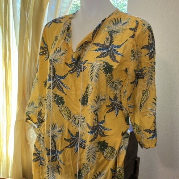 🌈 Lightweight tunic with tropical print and pom-poms perfect beach cover-up L - Picture 2 of 8